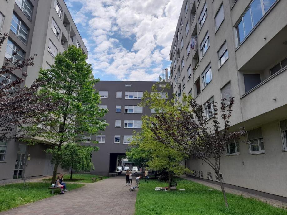Apartman Lumi Arena Zagreb Exterior foto